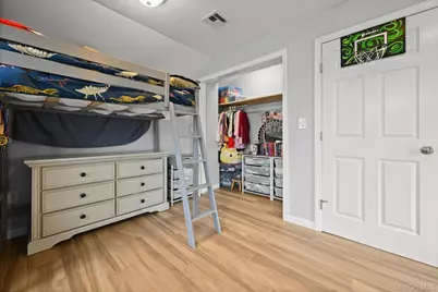 40 W 13th Road, Broad Channel, NY 11693 - Photo 17