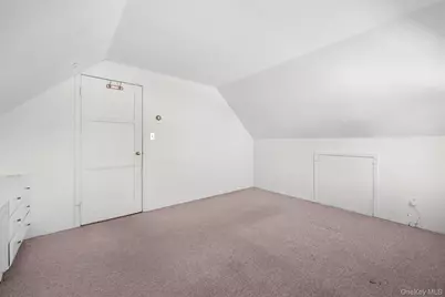 60 Flamingo Road, Levittown, NY 11756 - Photo 31