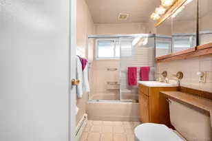 60 Flamingo Rd, Levittown, NY 11756 - Photo 25