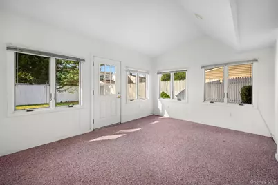 60 Flamingo Road, Levittown, NY 11756 - Photo 13