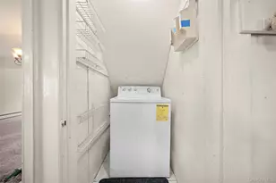 60 Flamingo Rd, Levittown, NY 11756 - Photo 41