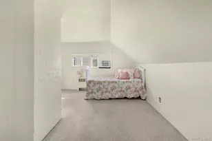 60 Flamingo Rd, Levittown, NY 11756 - Photo 39