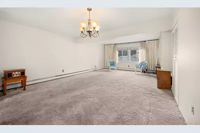 60 Flamingo Road, Levittown, NY 11756 - Photo 9