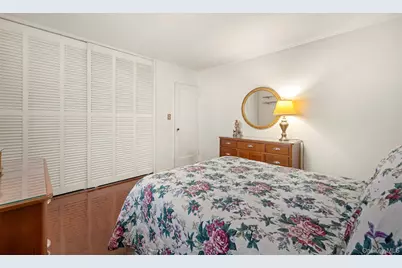 60 Flamingo Road, Levittown, NY 11756 - Photo 23