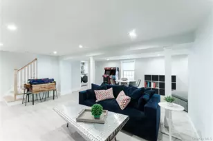 194 Whitehall Blvd, Garden City, NY 11530 - Photo 25