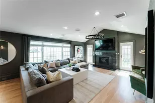 194 Whitehall Blvd, Garden City, NY 11530 - Photo 11