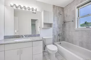 1840 Maurice Ave, East Meadow, NY 11554 - Photo 15
