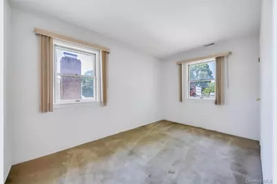 1840 Maurice Avenue, East Meadow, NY 11554 - Photo 19