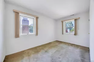 1840 Maurice Ave, East Meadow, NY 11554 - Photo 19