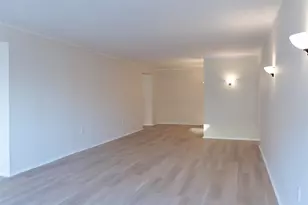 100 Clinton Ave, Mineola, NY 11504 - Photo 13