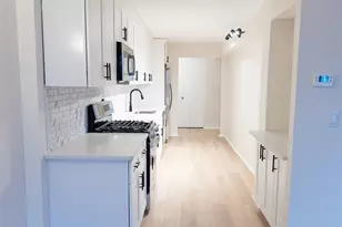 100 Clinton Ave, Mineola, NY 11504 - Photo 7