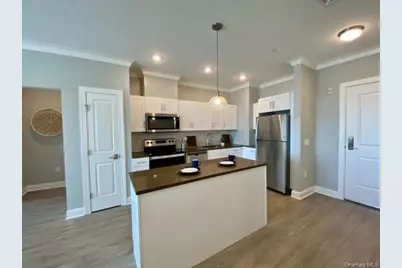 75 E Hoffman Avenue #2009, Lindenhurst, NY 11757 - Photo 7