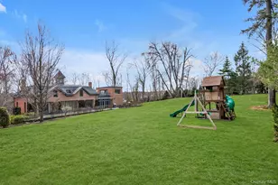 217 Sands Point Rd, Port Washington, NY 11050 - Photo 37