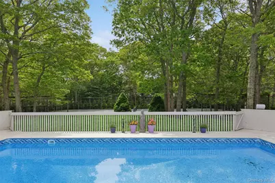 18 Quail Run, Hampton Bays, NY 11946 - Photo 7