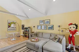 18 Quail Run, Hampton Bays, NY 11946 - Photo 25