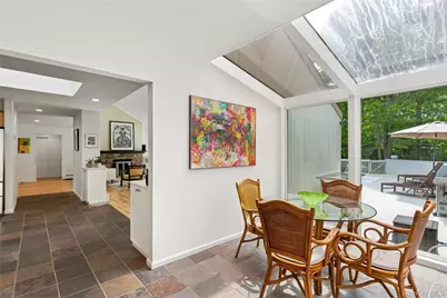 18 Quail Run, Hampton Bays, NY 11946 - Photo 23