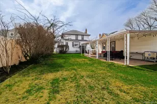 18 Phipps Ave, East Rockaway, NY 11518 - Photo 27
