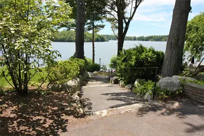 598 N Lake Boulevard, Mahopac, NY 10541 - Photo 7