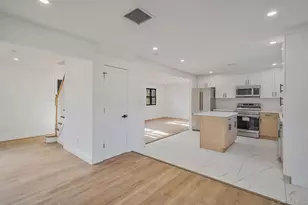 426 Lucerne Ave, Shirley, NY 11967 - Photo 19