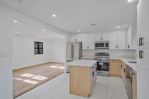 426 Lucerne Ave, Shirley, NY 11967 - Photo 13