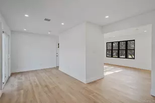 426 Lucerne Ave, Shirley, NY 11967 - Photo 17