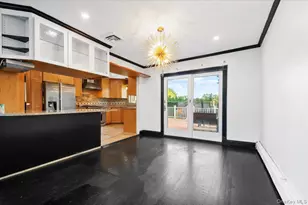 1055 Lawrence Ct, Woodmere, NY 11581 - Photo 9