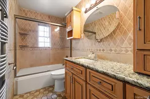 1055 Lawrence Ct, Woodmere, NY 11581 - Photo 29