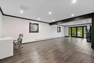 1055 Lawrence Ct, Woodmere, NY 11581 - Photo 15