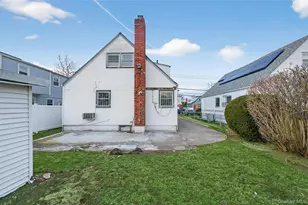 249-30 147th Rd, Rosedale, NY 11422 - Photo 39