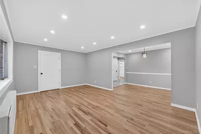 24930 147th Road, Rosedale, NY 11422 - Photo 7