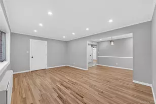 249-30 147th Rd, Rosedale, NY 11422 - Photo 7