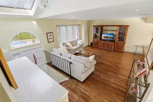 15 5th Pl, Syosset, NY 11791 - Photo 5