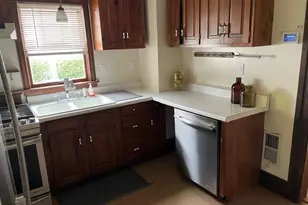 10 Oakwood Blvd, Poughkeepsie, NY 12603 - Photo 17
