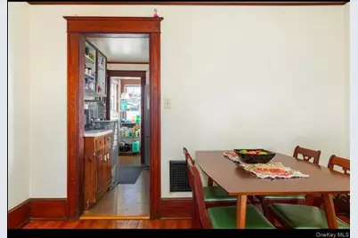 10 Oakwood Boulevard, Poughkeepsie, NY 12603 - Photo 7