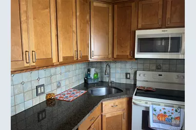 239 Curtin Avenue, West Islip, NY 11795 - Photo 3