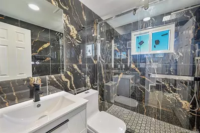 253 Meyer Avenue, Valley Stream, NY 11580 - Photo 17