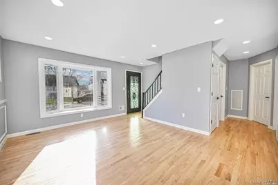 253 Meyer Avenue, Valley Stream, NY 11580 - Photo 7