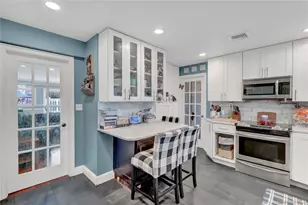 505 Sand Hill Rd, Wantagh, NY 11793 - Photo 11