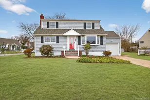 4072 Maywood Dr, Seaford, NY 11783 - Photo 27