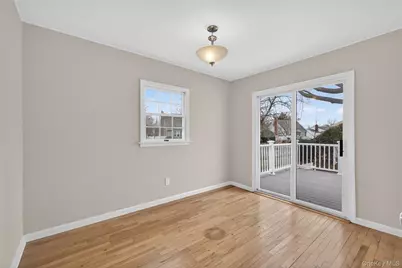 4072 Maywood Drive, Seaford, NY 11783 - Photo 9