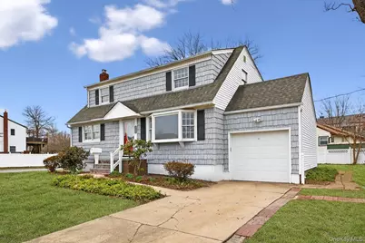 4072 Maywood Drive, Seaford, NY 11783 - Photo 29