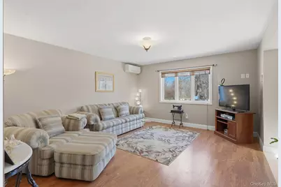 801 Albany Post Road, Gardiner, NY 12525 - Photo 17