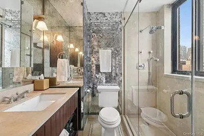 343 E 74th Street #15D, New York, NY 10021 - Photo 3