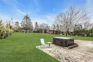 82 Donna Dr, Calverton, NY 11933 - Photo 23