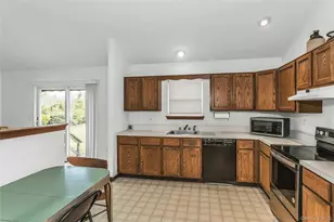 82 Donna Dr, Calverton, NY 11933 - Photo 13