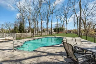 132 Washington Ave, Plainview, NY 11803 - Photo 35