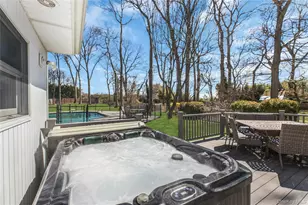 132 Washington Ave, Plainview, NY 11803 - Photo 33