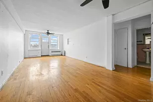 117-12 Ocean Promenade, Rockaway Park, NY 11694 - Photo 5