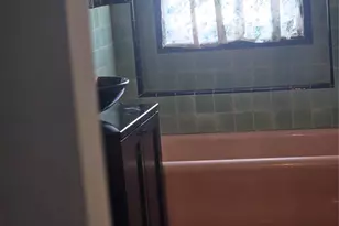 89-12 Rutledge Ave, Glendale, NY 11385 - Photo 11