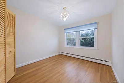 16 Manchester Lane, Stony Brook, NY 11790 - Photo 9